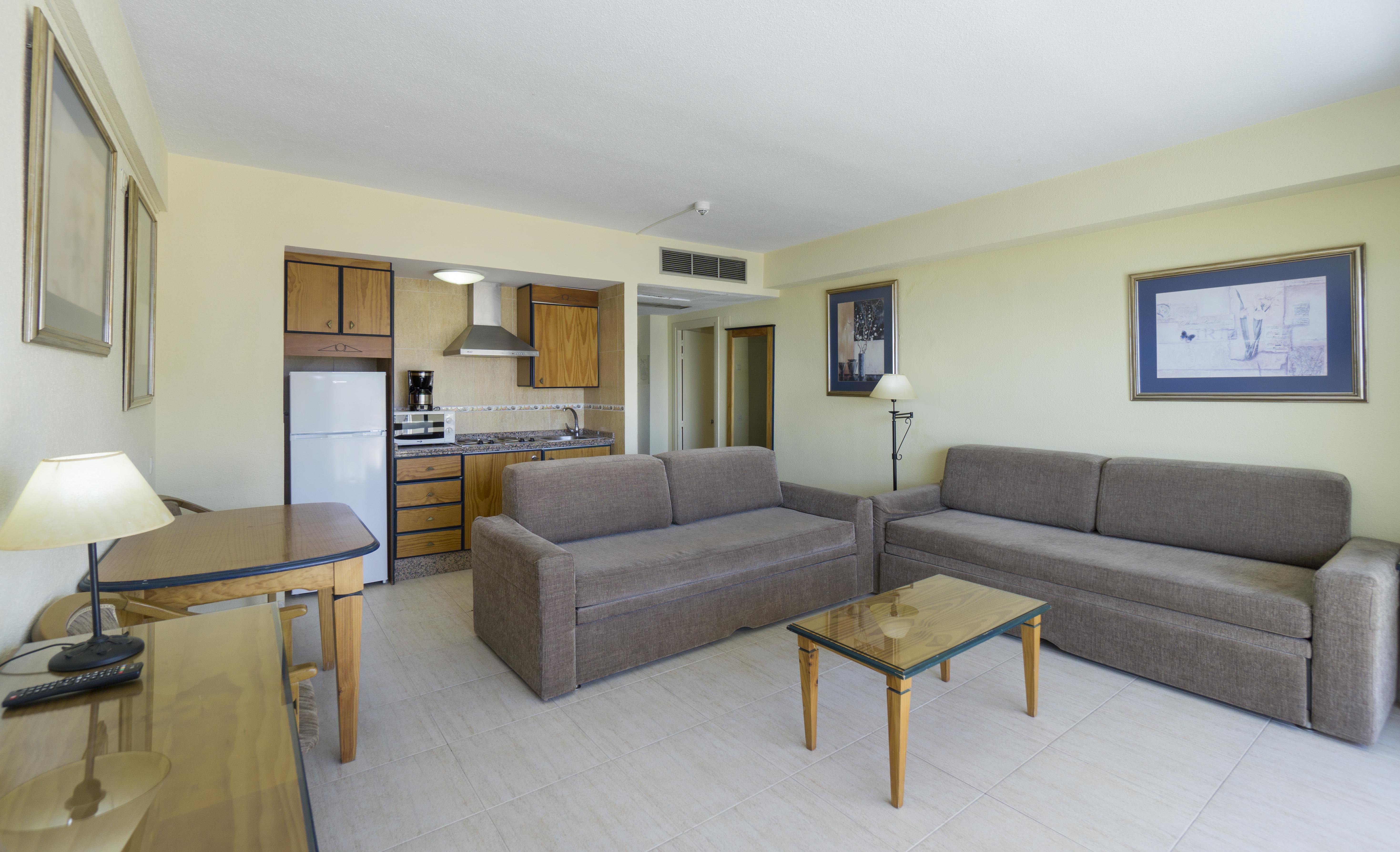 Hotel Apartamentos Pyr Фуенхірола Екстер'єр фото