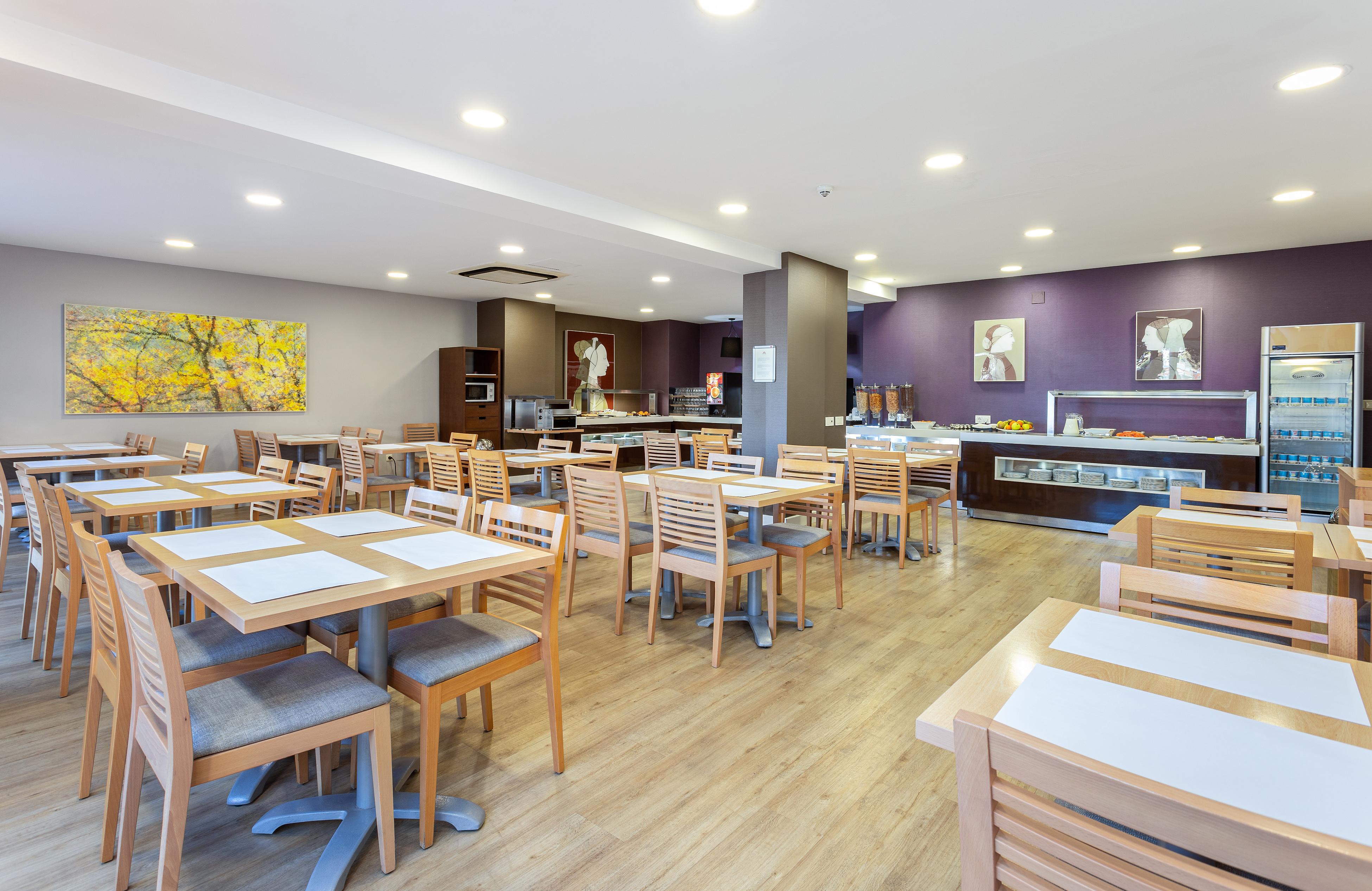 Hotel Apartamentos Pyr Фуенхірола Екстер'єр фото