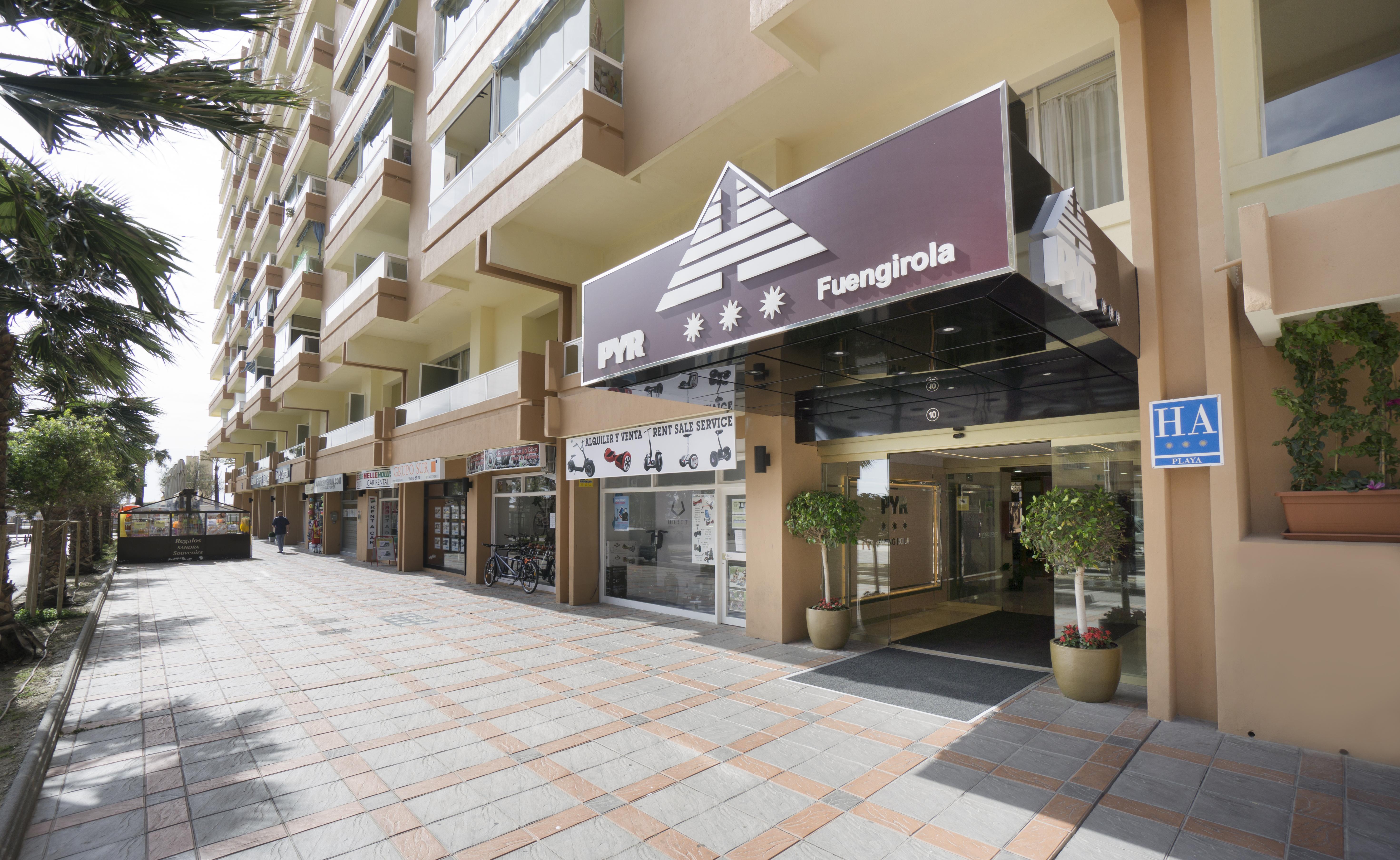 Hotel Apartamentos Pyr Фуенхірола Екстер'єр фото