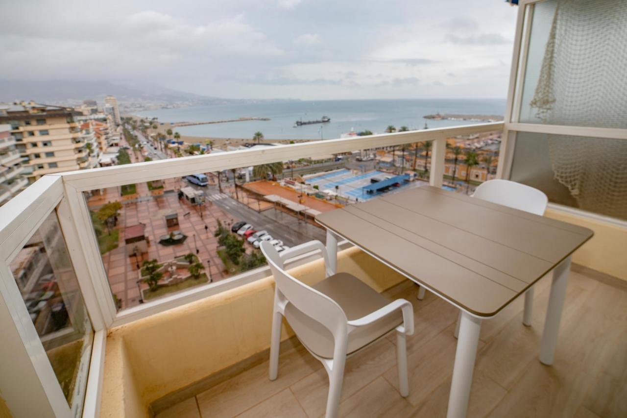 Hotel Apartamentos Pyr Фуенхірола Екстер'єр фото