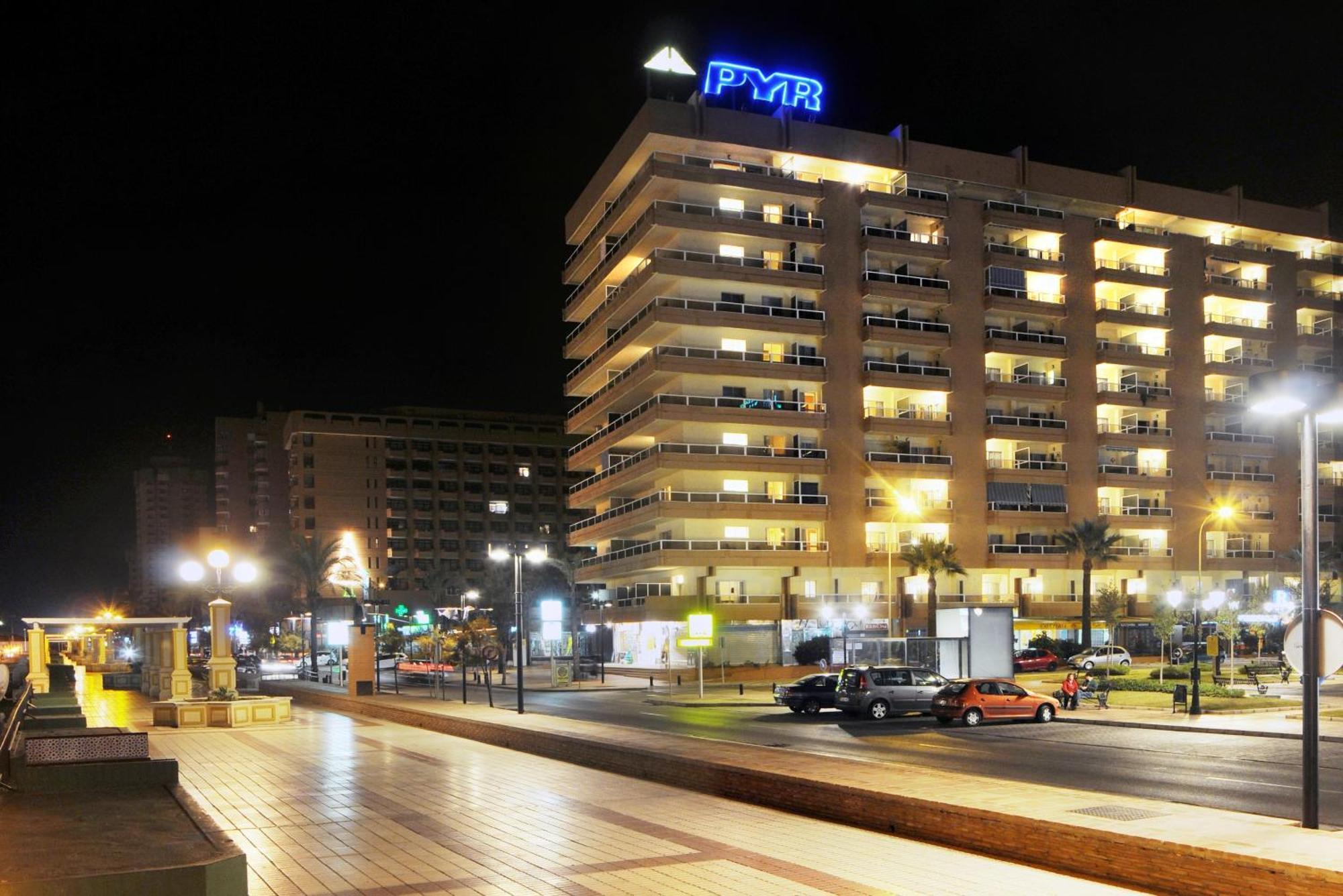 Hotel Apartamentos Pyr Фуенхірола Екстер'єр фото